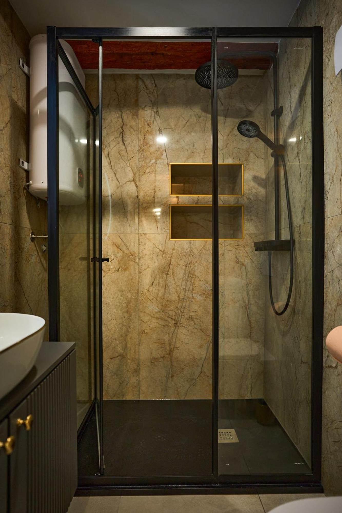 דירות ספליט Bernard Deluxe Renovated Peaceful Old Town Gem מראה חיצוני תמונה