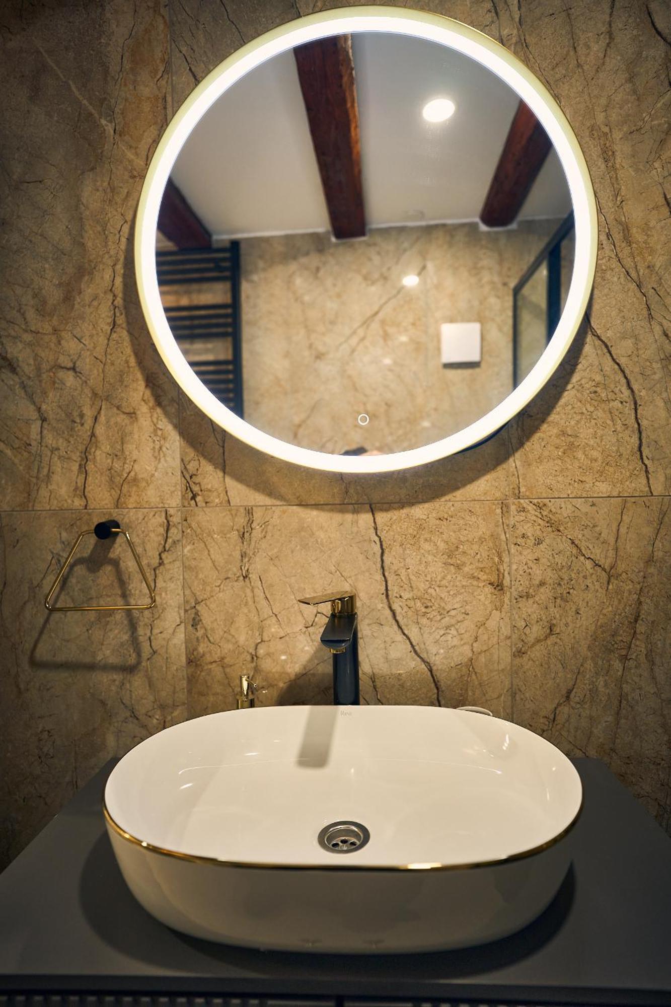 דירות ספליט Bernard Deluxe Renovated Peaceful Old Town Gem מראה חיצוני תמונה